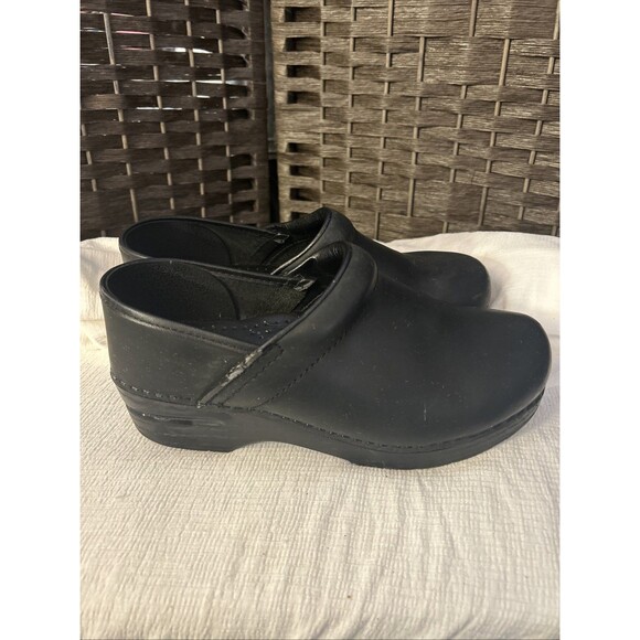 Dansko Professional Black Stapled Leather Clogs Wood Look Women's EU 39/US 8-8.5 - Picture 4 of 10